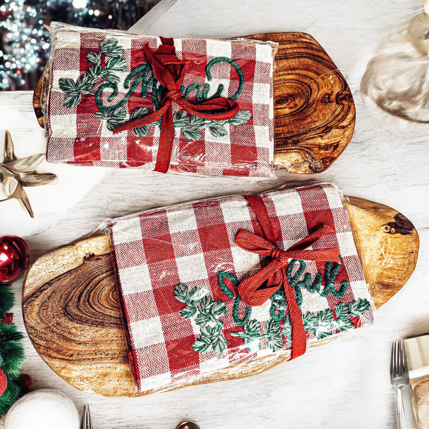 Holiday Charcuterie & Red Tartan Towel Set